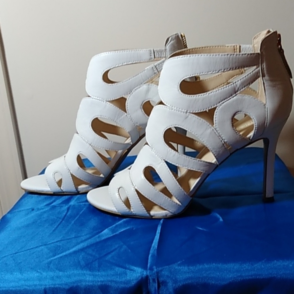 White Nine West 4" gladiator sandals Size 10.5